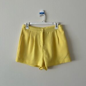 Mitto Yellow Shorts